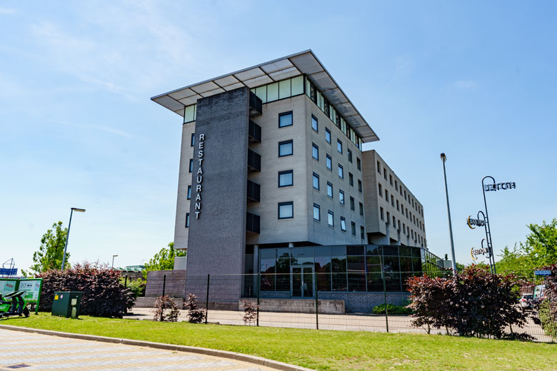 Bastion Hotel Rotterdam Zuid | Voordelig overnachten bij Bastion Hotels